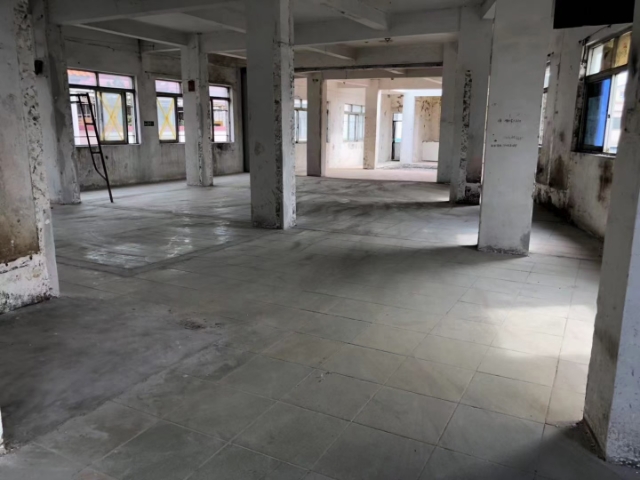 1500平方仓库厂房出租