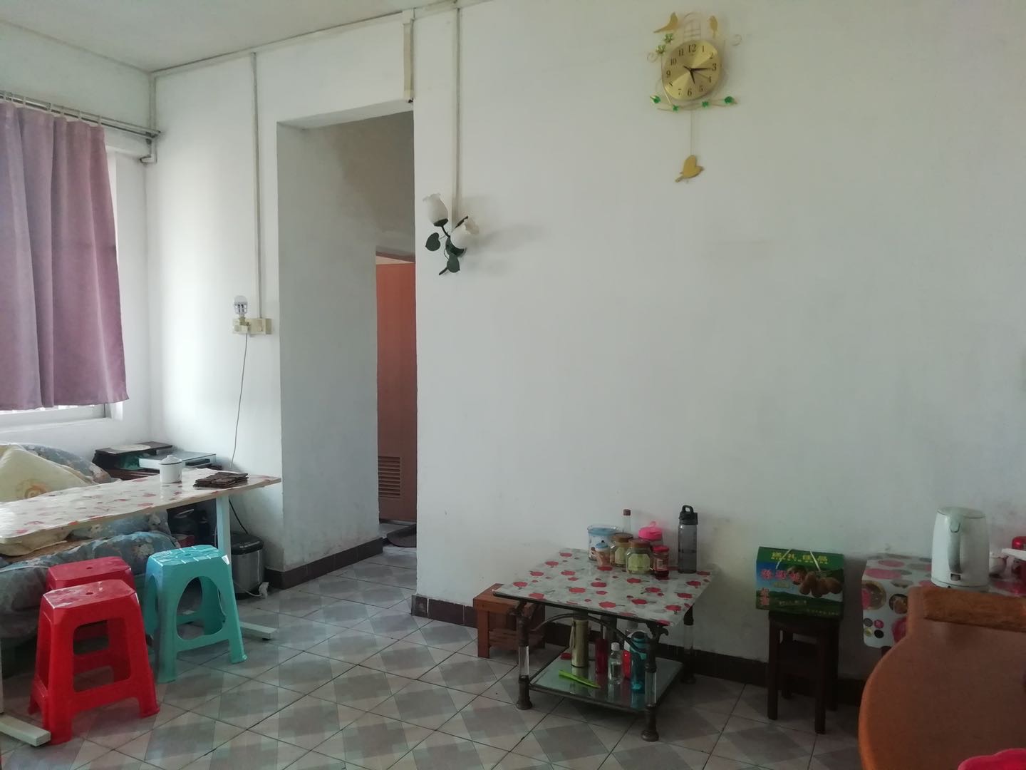 洛月楼8楼二房一厅出租