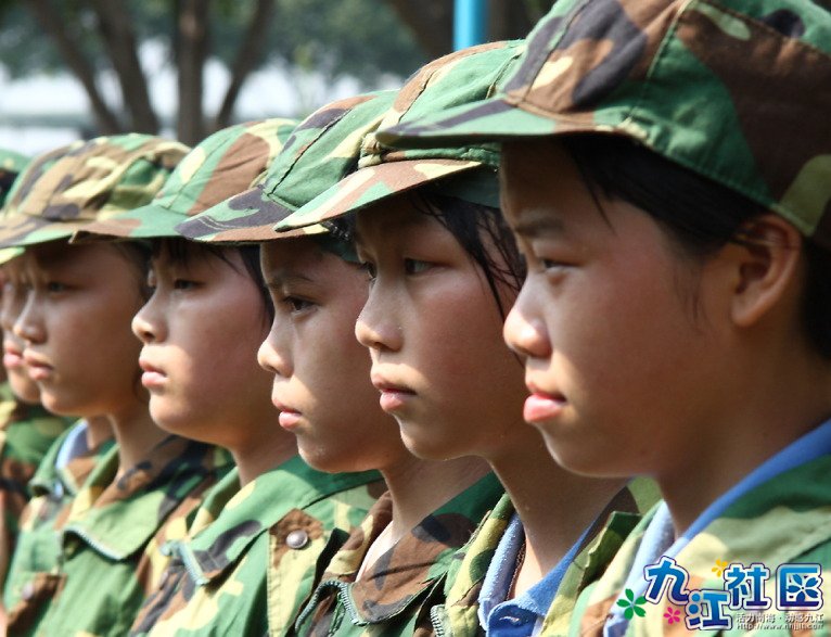 2009年8月华光中学新生军训