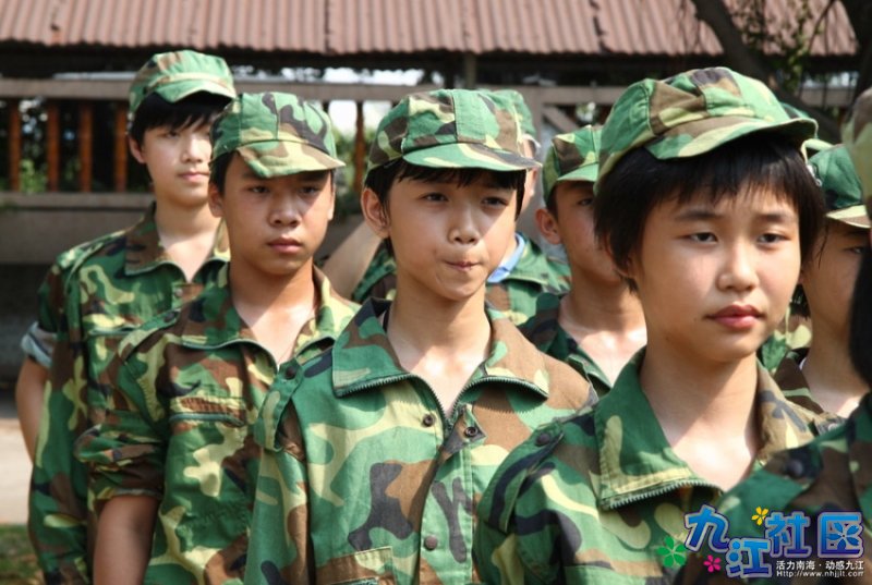 2009年8月华光中学新生军训