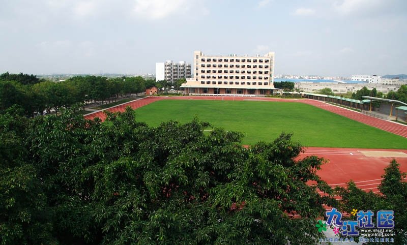 佛山市南海区九江镇华光中学校园